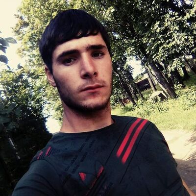  ,   Artur, 28 ,   ,   , c 