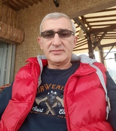 Фото 13415777 мужчины Rocobico, 56 лет, ищет знакомства в Стамбуле
