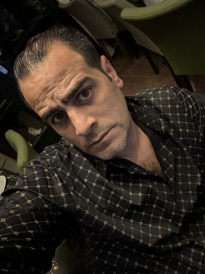 ,   Marten, 40 ,   