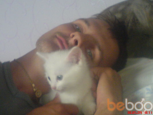  ,   Maksim, 39 ,   