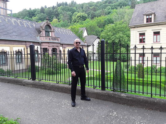 Baden-Baden,   , 57 ,     , c 