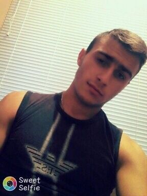  ,   Pavlik, 25 ,   ,   , c , 