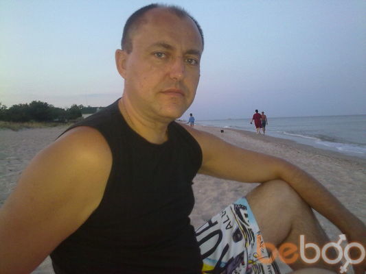  3300937  Igor, 54 ,    