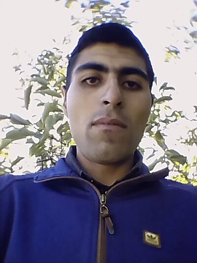  ,   Giorgi, 32 ,   