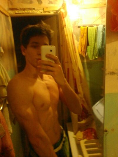  ,   Alex, 30 ,   