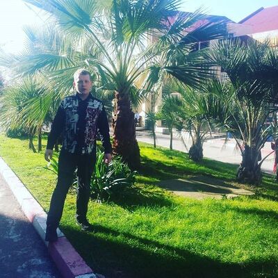  ,   Maksim, 37 ,  
