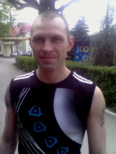  ,   Dgoni, 42 ,   ,   , c , 