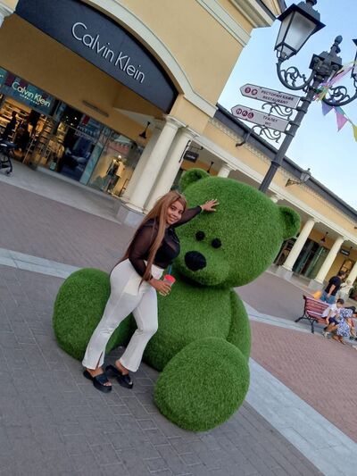  ,   Sofia, 26 ,   ,   