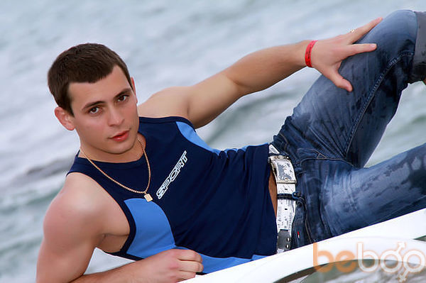  ,   Aren, 35 ,   