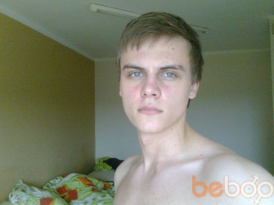  ,   Blecker, 34 ,  
