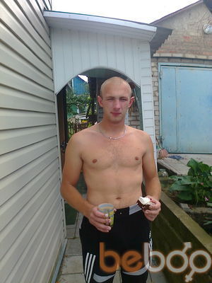 ,   Waska, 37 ,  