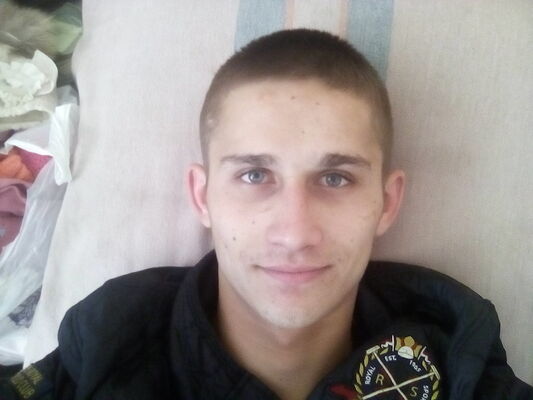   ,   Sergij, 24 ,   