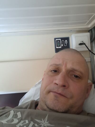  ,   Maxim, 43 ,   ,   