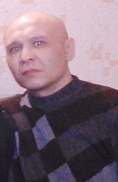  ,   Almaz, 46 ,  