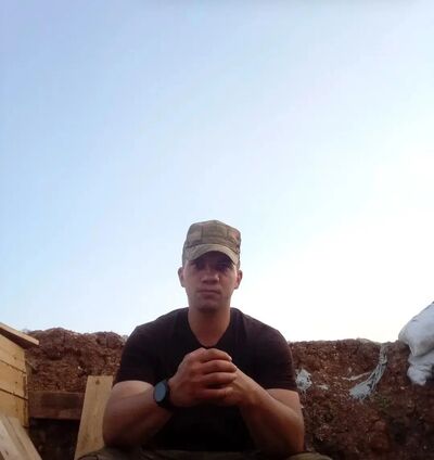  ,   Slava, 28 ,   ,   , c , 