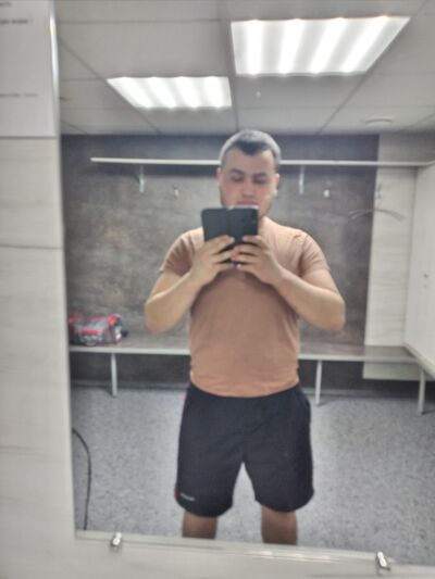  ,   Bobodzhon, 26 ,   ,   