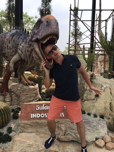  ,   Anatol, 48 ,   ,   , c 