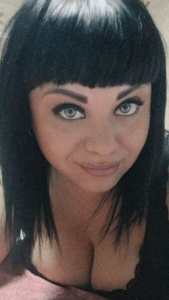  ,   Anastasia, 29 ,   c 