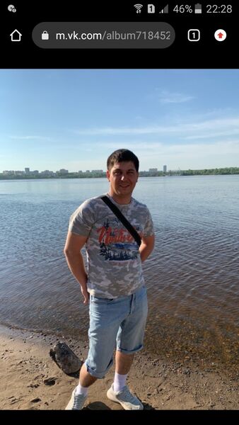  ,   Maxim, 35 ,   ,   , c 