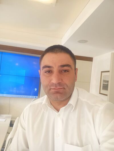  ,   Khvicha, 35 ,   ,   