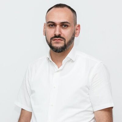  ,   Zaven, 38 ,   ,   , 