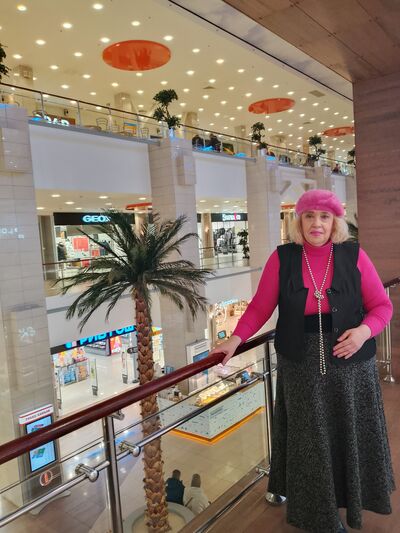  -,   , 52 ,   ,   