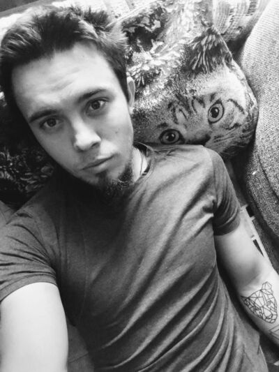  ,   Vladislav, 27 ,   c 