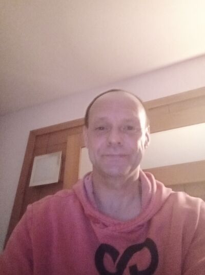  ,   Seb, 44 ,   ,   