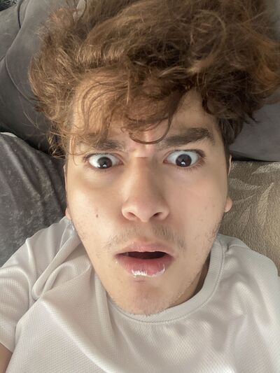  ,   Efe, 22 ,   ,   