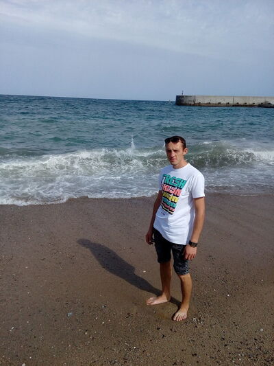  ,   Nicolae, 33 ,   , 