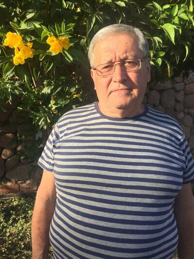  ,   Alex, 55 ,   