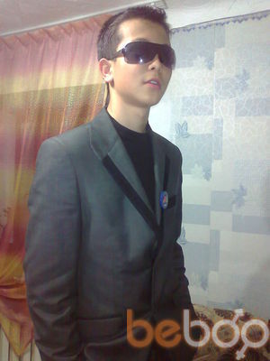  ,   Jhonny, 34 ,   