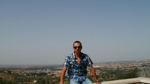  ,   Alexx, 38 ,   