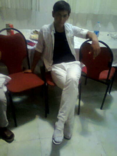 ,   Malik, 30 ,   , 