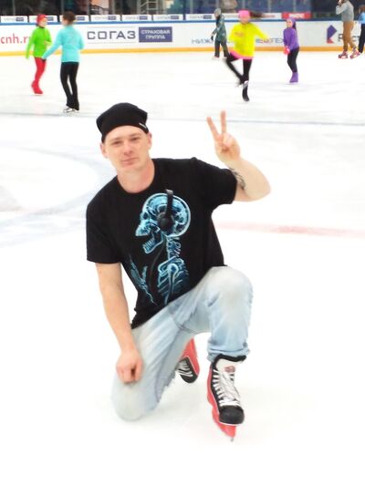  ,   Axel, 36 ,     , c 