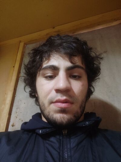  ,   Maga, 24 ,   ,   