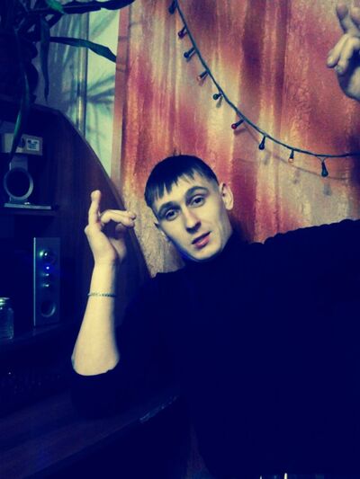  ,   Yuriy, 33 ,   
