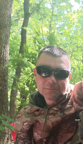  ,   Artem, 39 ,   ,   