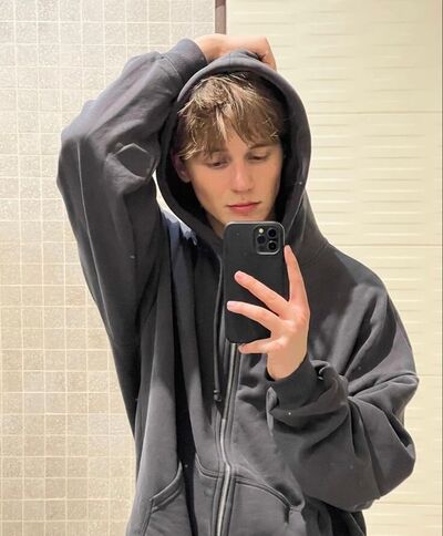  ,   , 20 ,   