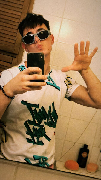  ,   Sava, 21 ,   ,   