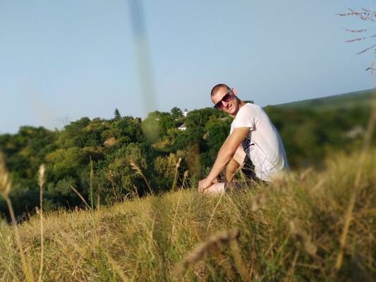  ,   Andrey, 32 ,   ,   