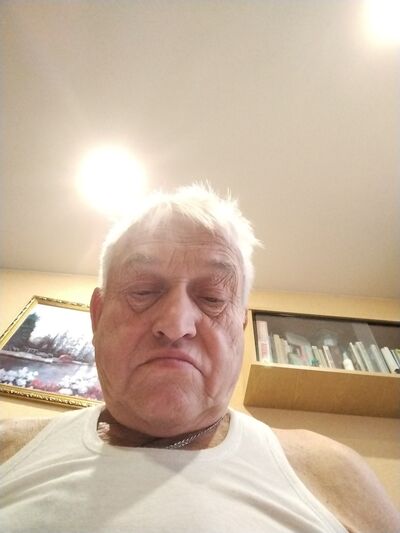  ,   Victor, 76 ,   ,   