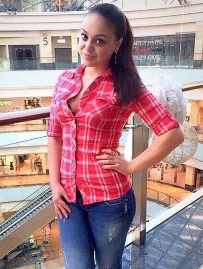  ,   Rokki, 28 ,   ,   