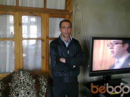  ,   Fikret, 49 ,   