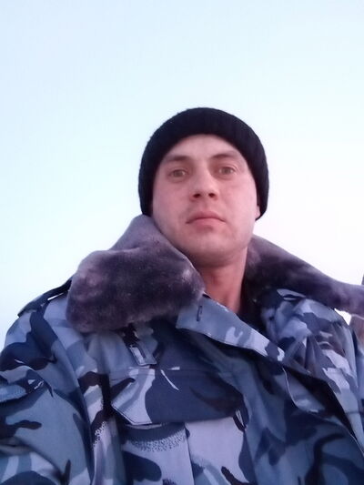  ,   VLADIMIR, 32 ,     , c 