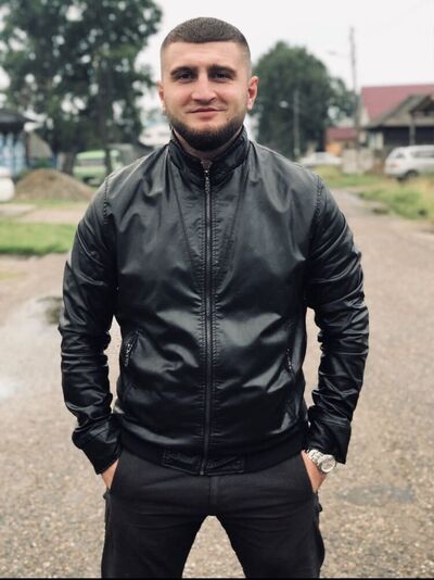  ,   Rustam, 28 ,   ,   , c 