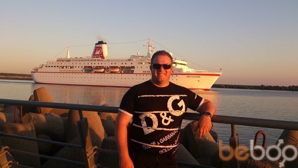  ,   Dovydas, 43 ,   ,   , c 