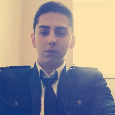  ,   El, 29 ,   