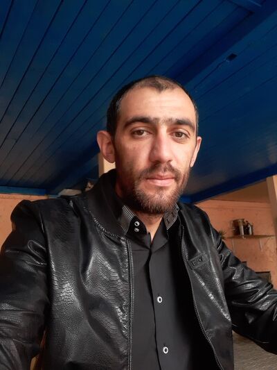  Praha,   , 37 ,   ,   , c 