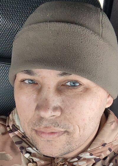  ,   RUSLAN, 38 ,   ,   , c , 
